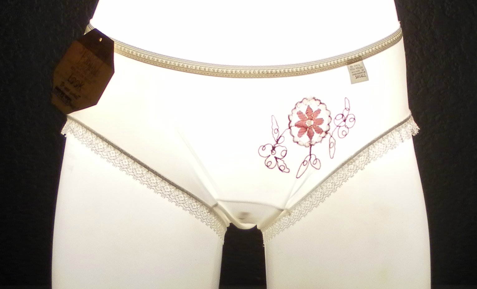 Rare Find! Vintage 1960's Darling White Collins & Aikman