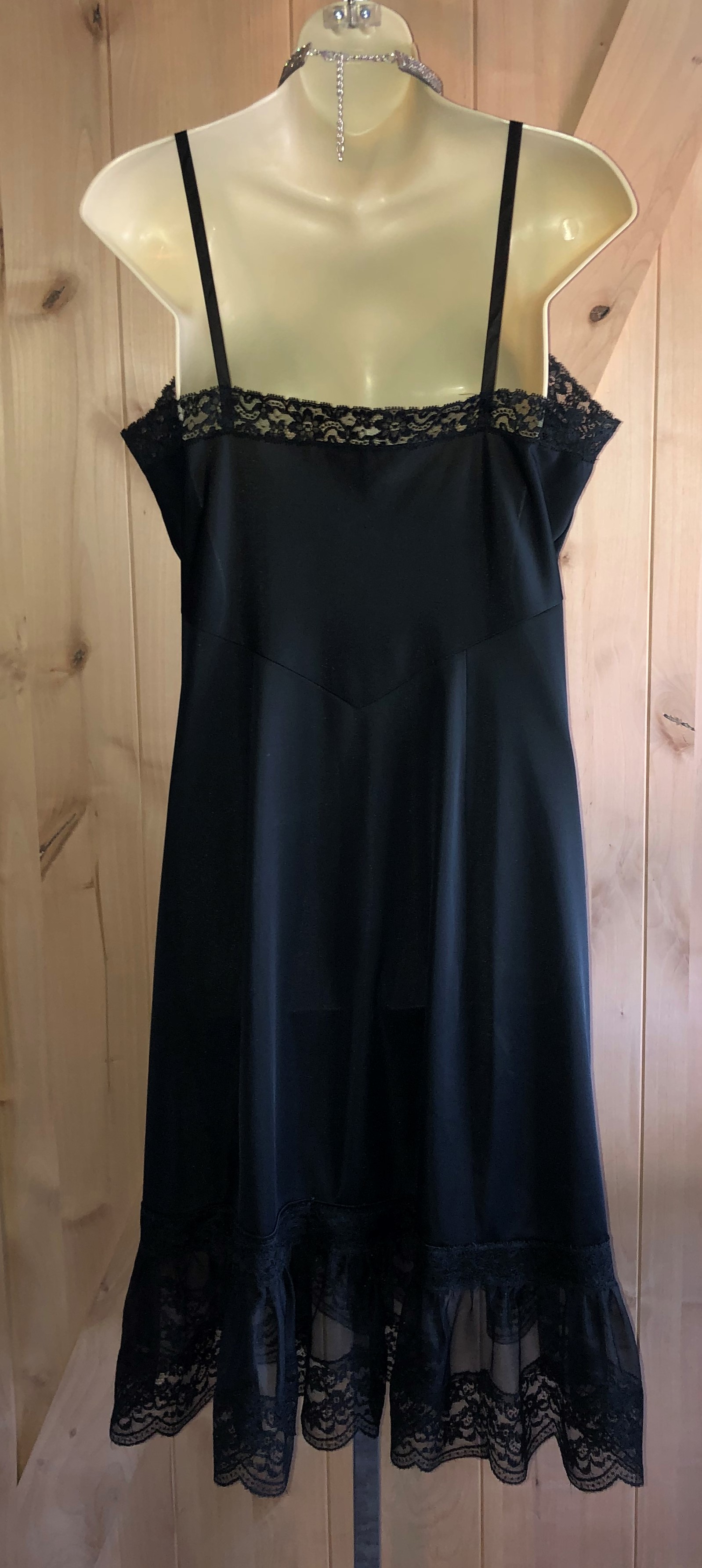 Elaborate Vintage 1950's MYSTERY MAKER Roomy Jet Black Nylon Full Slip ...