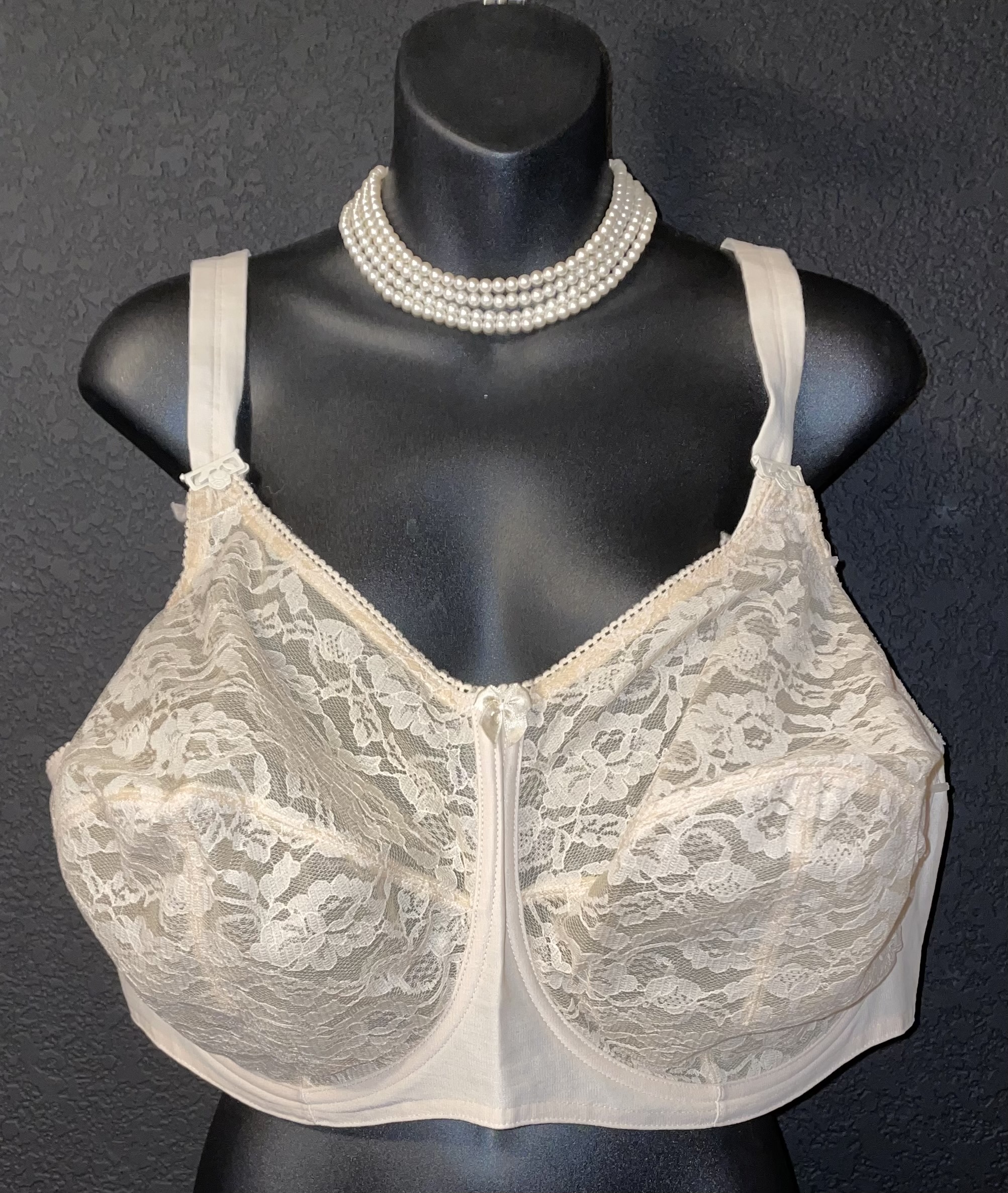 Vintage Honey Beige 1970's GODDESS Lace Cup Full Figure Bra 48F : Pink ...